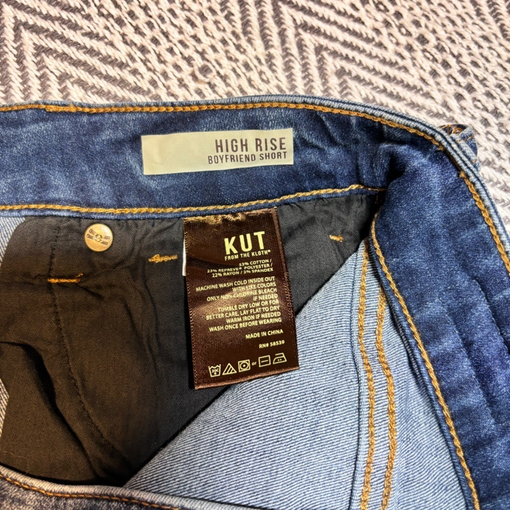 KUT from the Kloth | High Rise Boyfriend Jean Shorts | Sz 2 - Picture 7 of 8